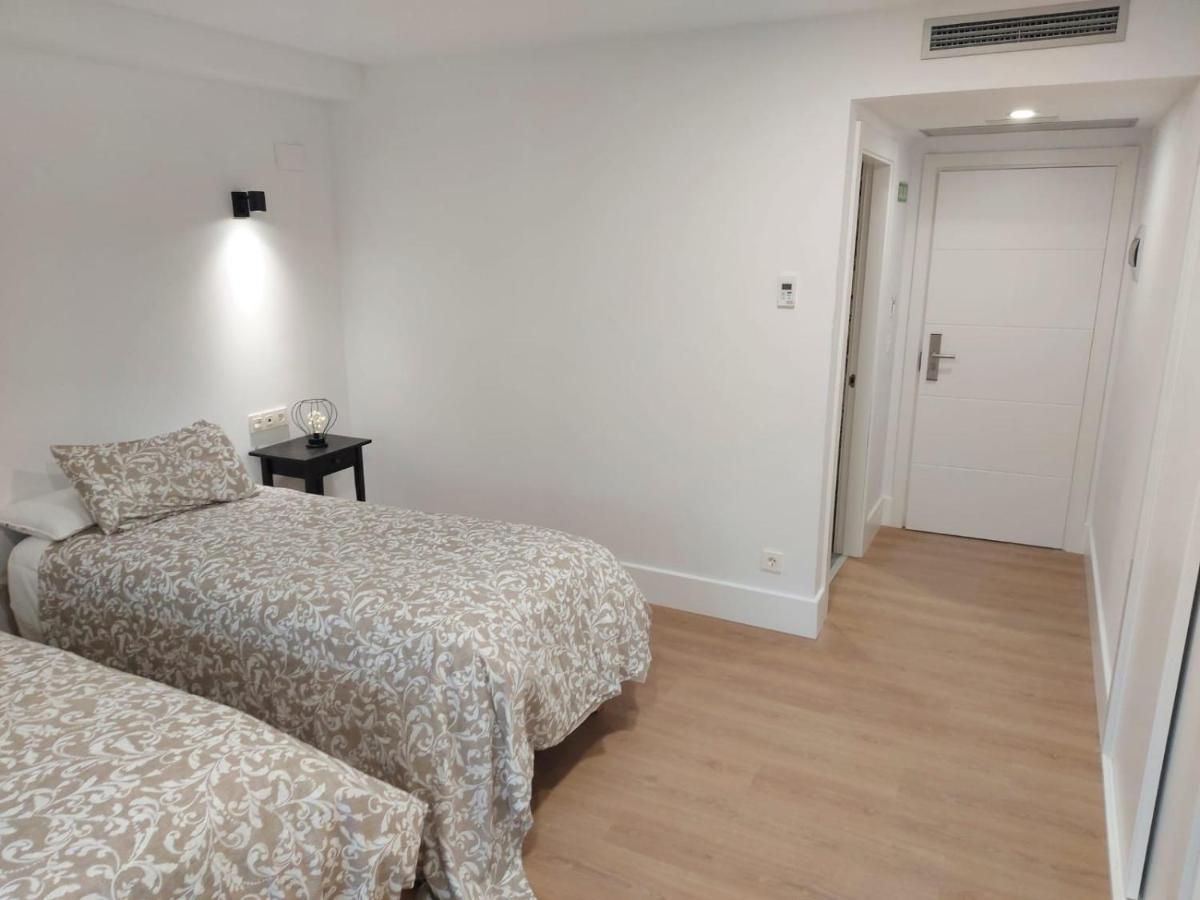 Hotel - Hostel Atuvera Santo Domingo De La Calzada Eksteriør bilde